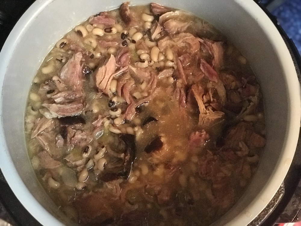 Ninja Foodi Black Eyed Peas with Ham - The Tasty Travelers