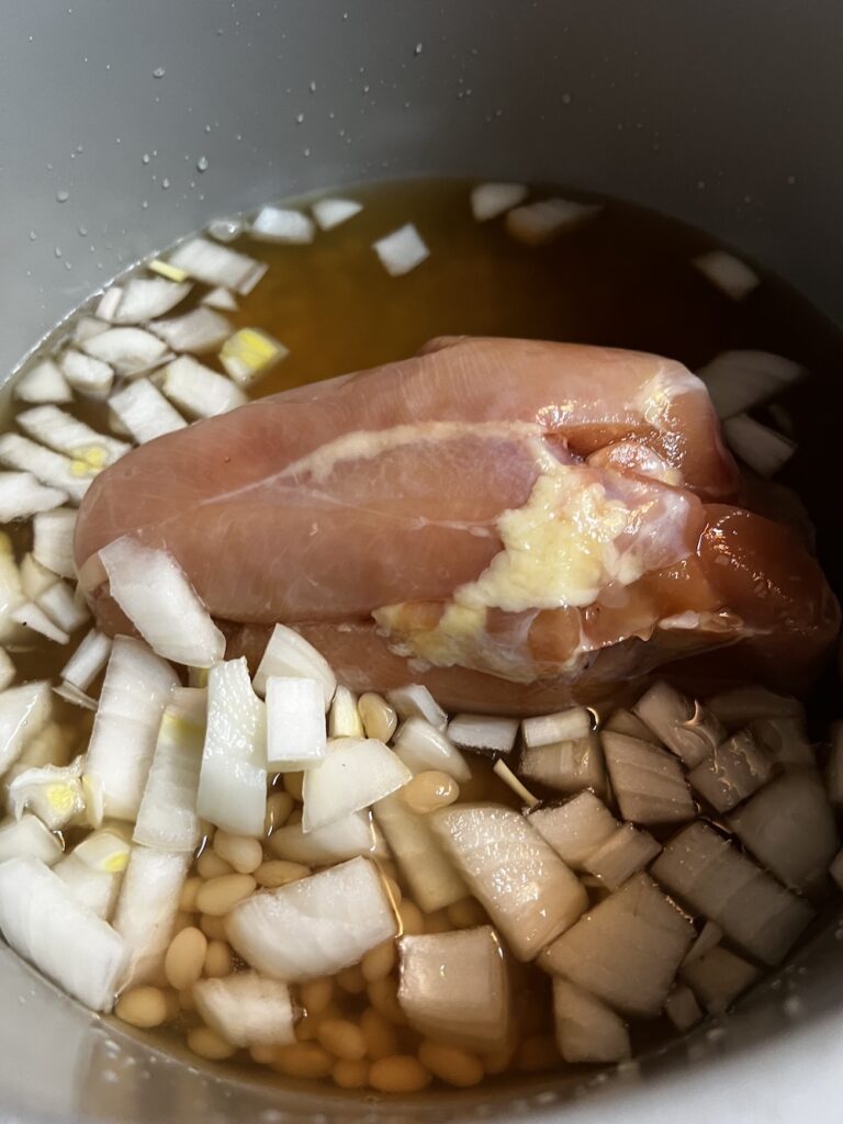 White chicken chili ingredients