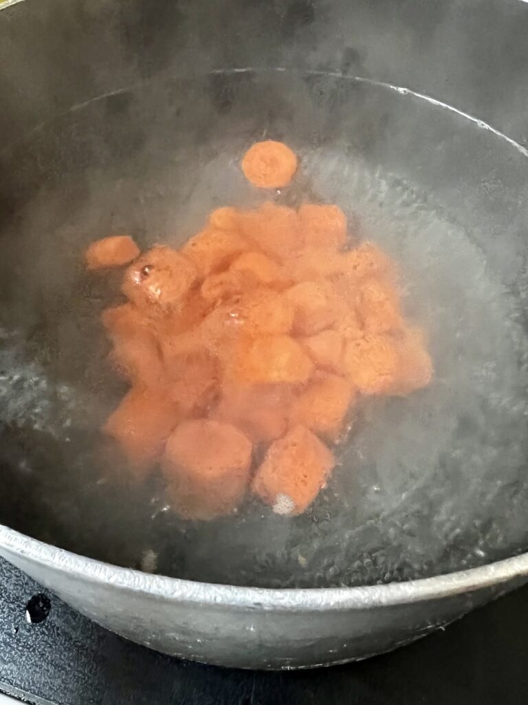 Blanching carrots to freeze